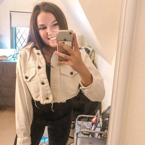 h e l l o • e v e r y o n e - Picture 7 of 8